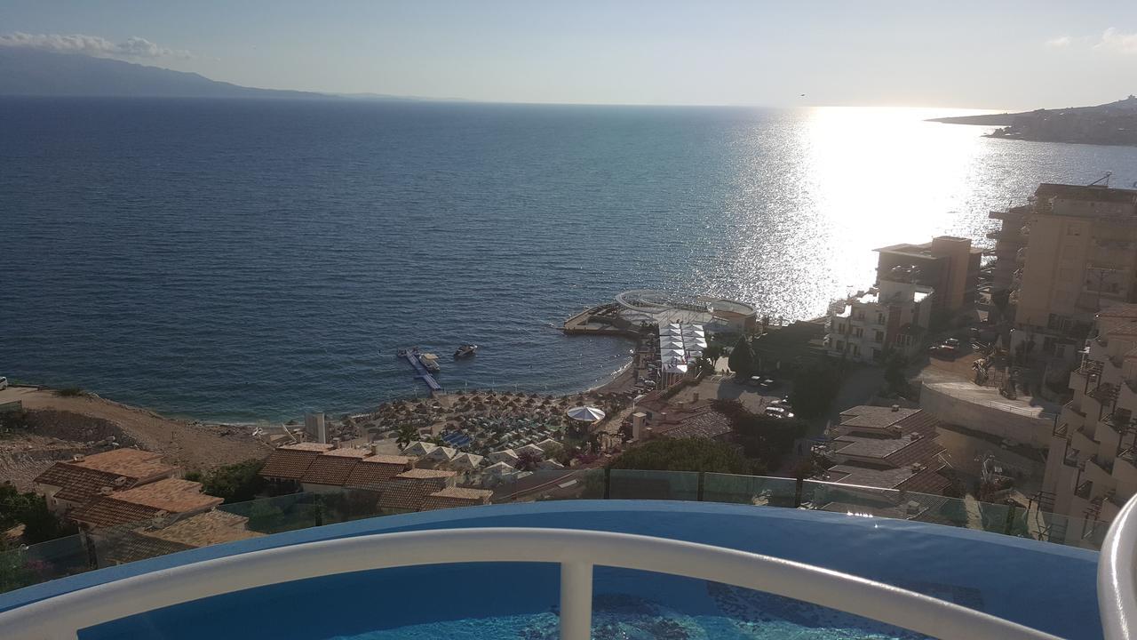 Sunset Apartment Saranda Bay Exteriör bild